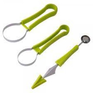 KIT CORTADOR DECORADOR E BOLEADOR DE FRUTAS E LEGUMES